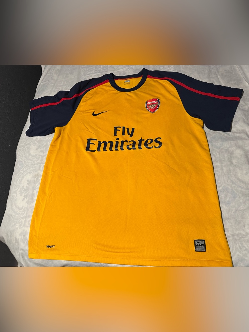 Nike Arsenal 2008Fly  Emirates Yellow/Navy Nike Football Jersey size XL Ozil #11
